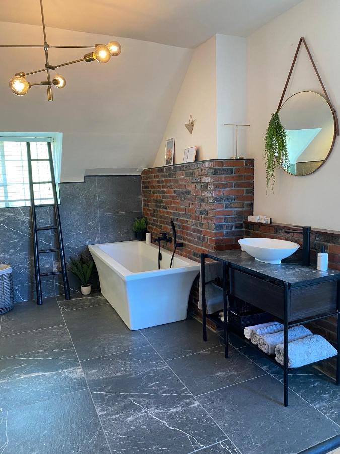 Cosy And Unique Family Retreat In Hout Bay Villa Kapstaden Exteriör bild